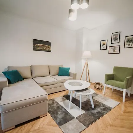 Apartment Modern *